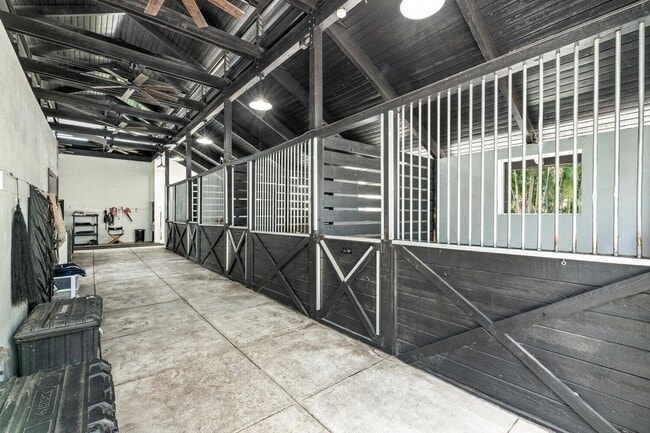 Building Photo - 14289 Equestrian Way
