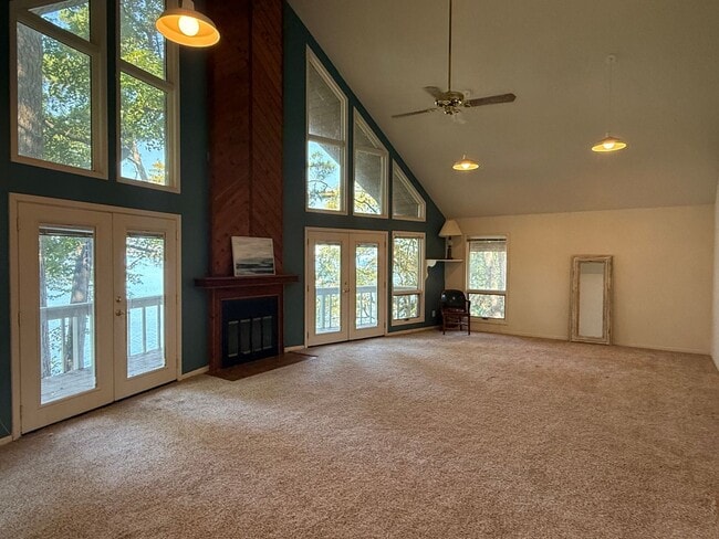 Building Photo - 20868 Bay Shore Dr