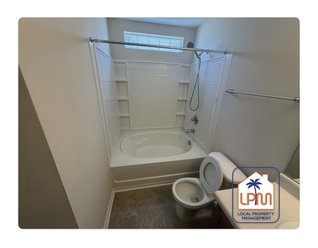Building Photo - Charming 3-Bedroom Home with 2 Full Baths in Columbia