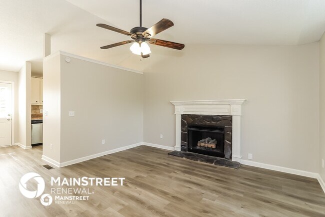 Building Photo - 15 Westminster Dr