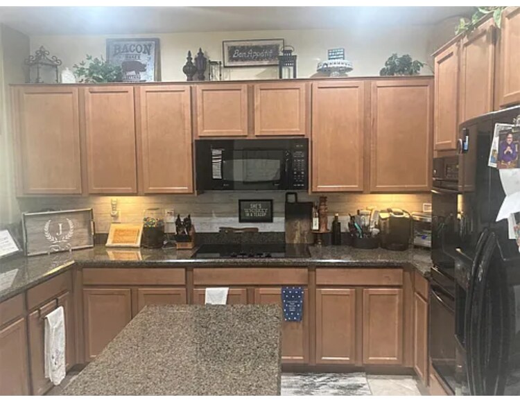 Building Photo - 11020 E Shepperd Ave