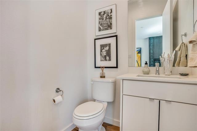 Building Photo - 2630 Calvin St