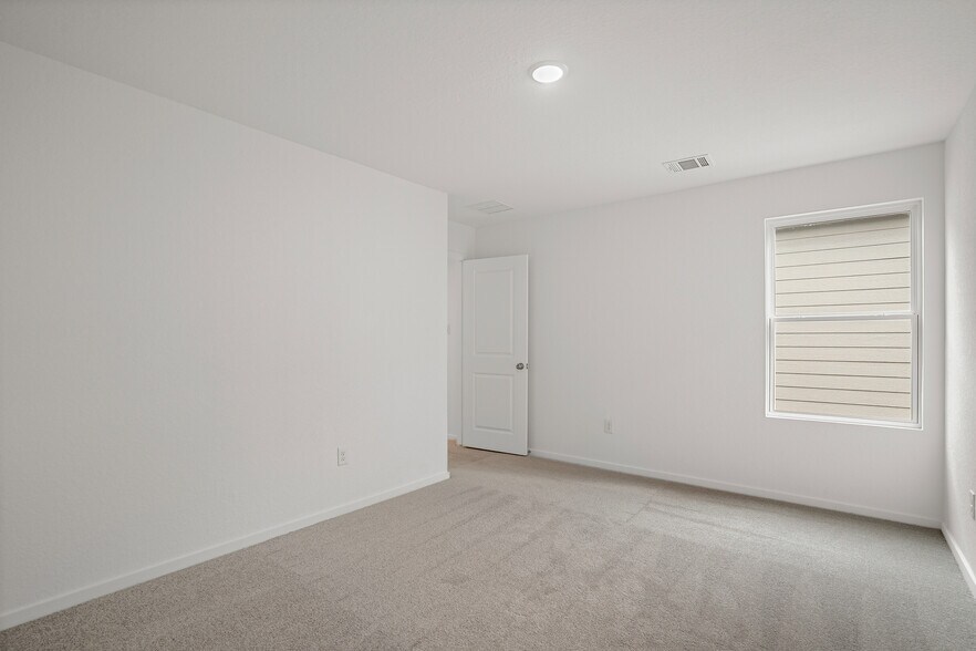 Building Photo - 7638 Aston Peak