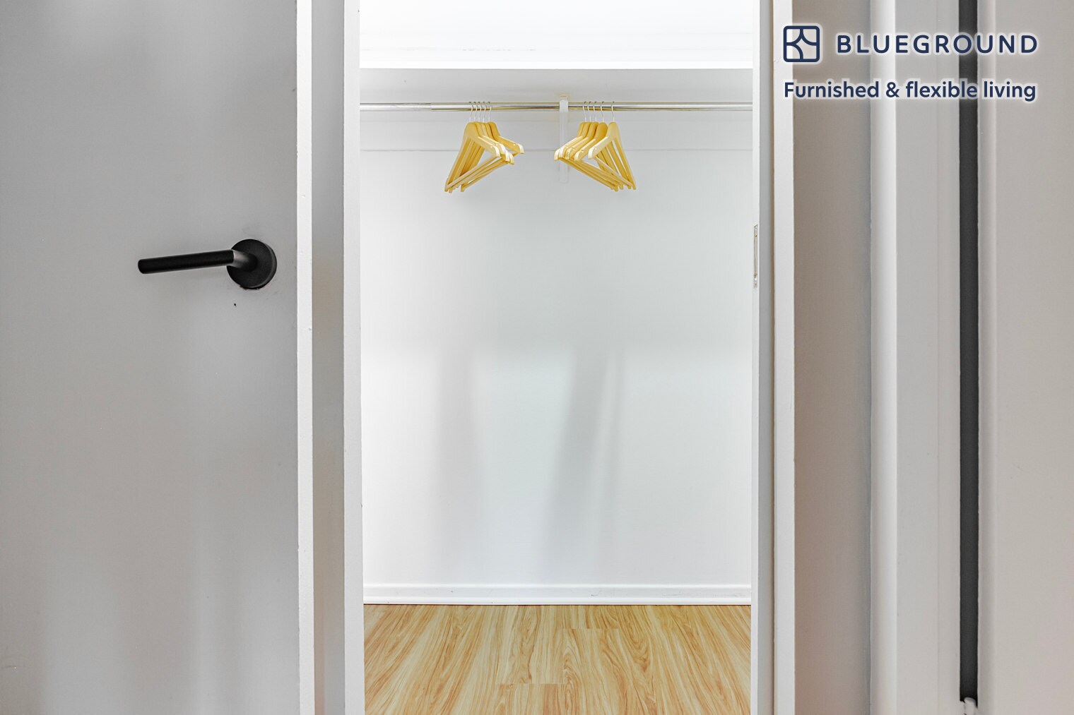 Building Photo - 3450 N Lake Shore Dr