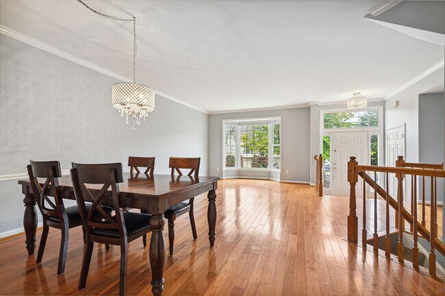 Building Photo - 7035 Fieldhurst Ct