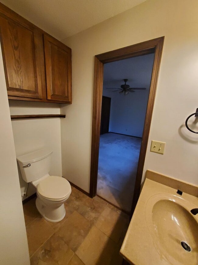 Building Photo - Large Family home in Chelsea Est. just SW ...