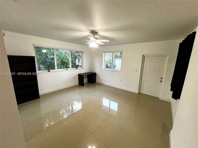 Building Photo - 1715 NW 180th Terrace