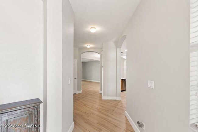 Building Photo - 5720 Claiborne St