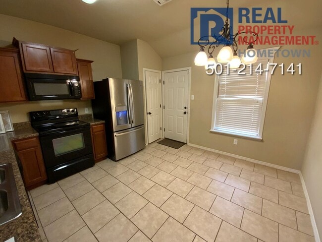 Building Photo - 14902 Parkway Meadows Dr