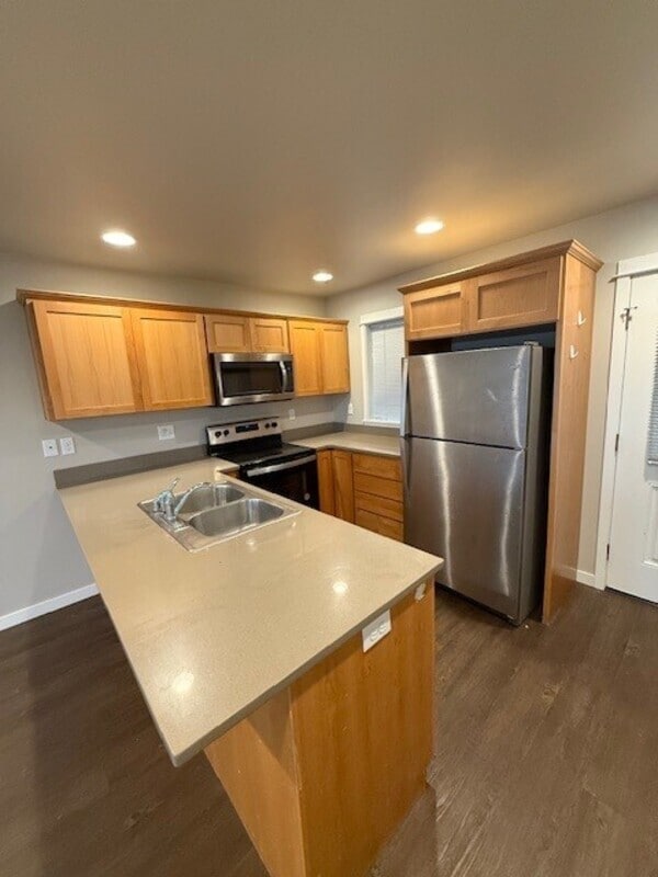 Building Photo - 287 18th St