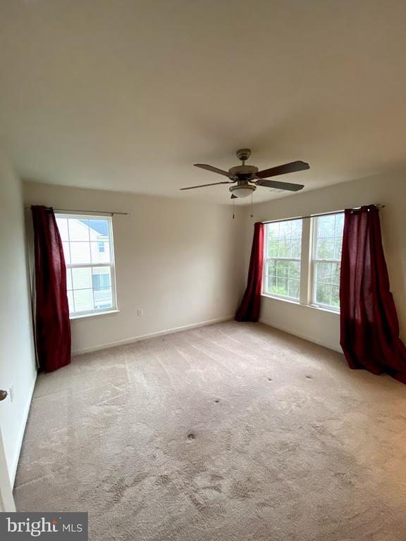 Building Photo - 120 Woodman Ct