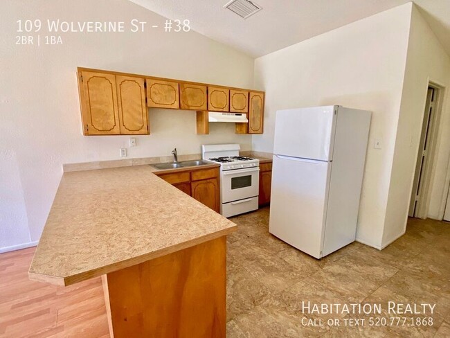 Primary Photo - 109 Wolverine St