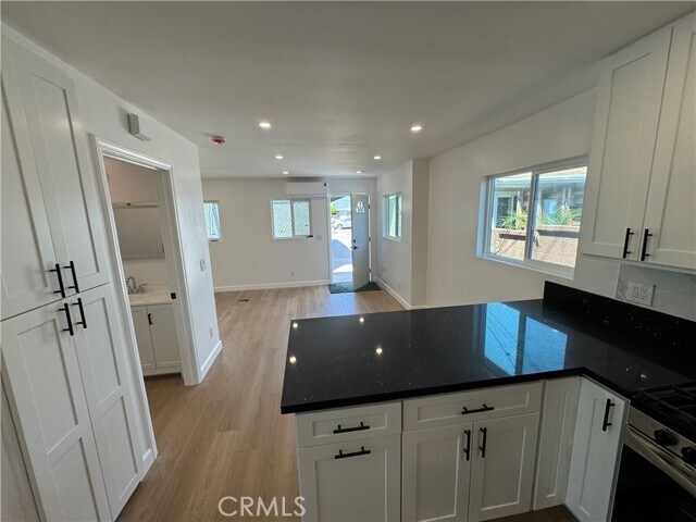 Building Photo - 6882 San Paco Cir