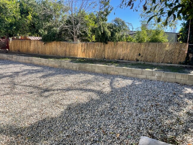 backyard privacy fence - 19406 Archwood St