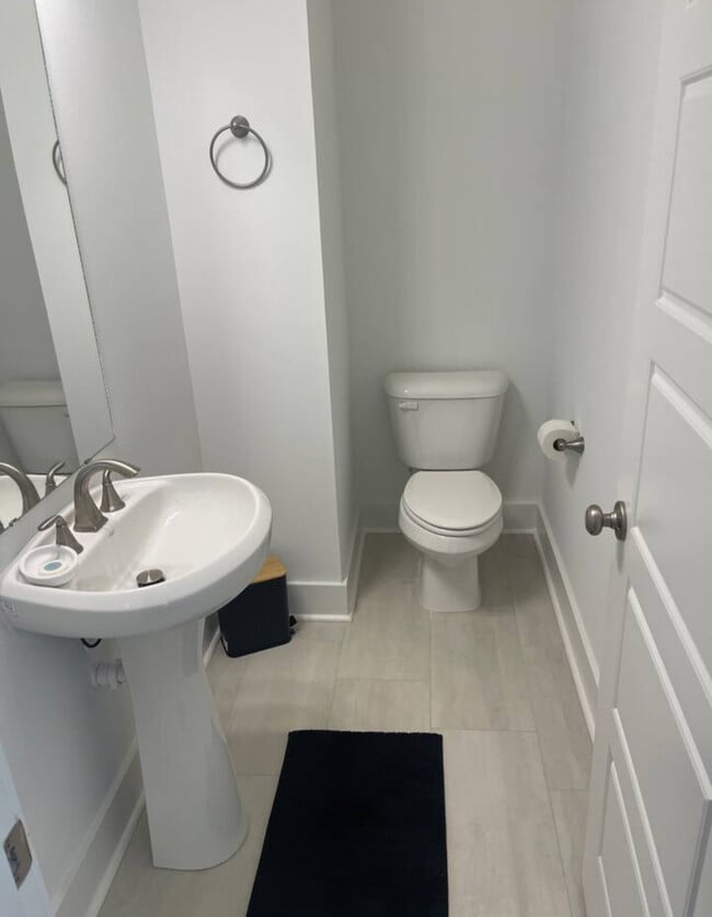 Downstairs half bath - 1101 Cherry Birch Ave