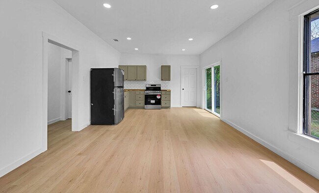 Building Photo - Well-maintained 3BD 2BA Home in Waco