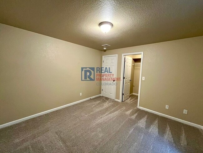 Building Photo - 8107 Chasewood Loop