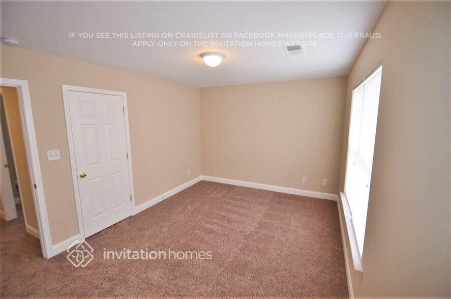 Building Photo - 407 Mooseberry Ln