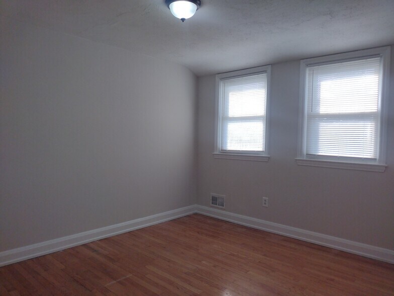 Building Photo - 8404 Loch Raven Blvd