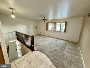 Building Photo - 9109 Diplomat Pl