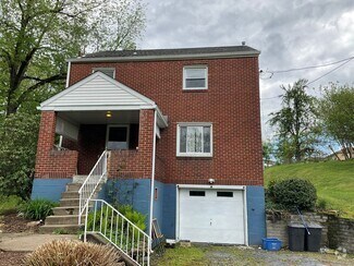 Building Photo - 3 Bedroom - Peaceful Living Just Minutes f...