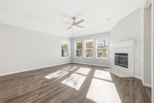 Building Photo - 7620 Waterside Pl