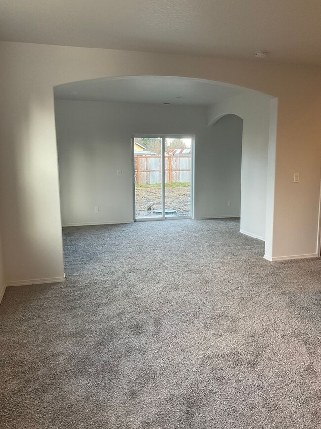 Building Photo - 627 Koontz Rd