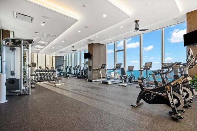Building Photo - 363 E Wacker Dr
