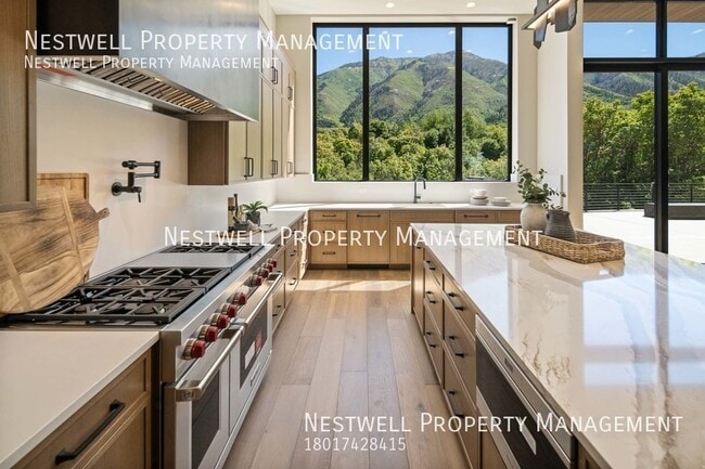 Building Photo - Brand New Luxury Home in Woodland Hills