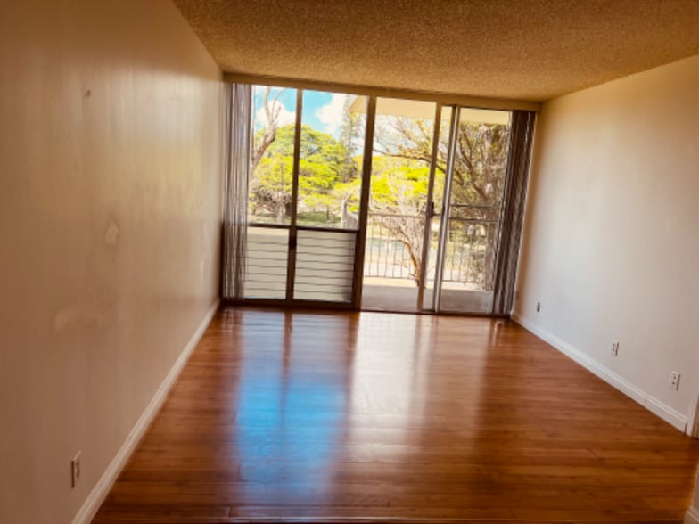 Building Photo - 1600 Wilikina Dr