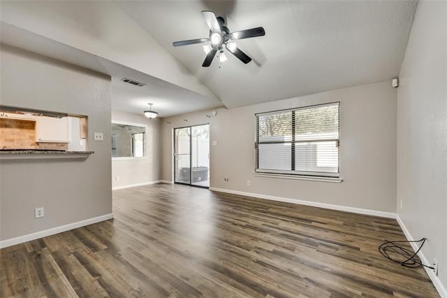 Building Photo - 2240 Tarpley Rd