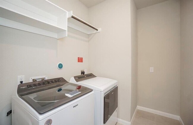 Building Photo - 21607 Blue Sapphire Ct