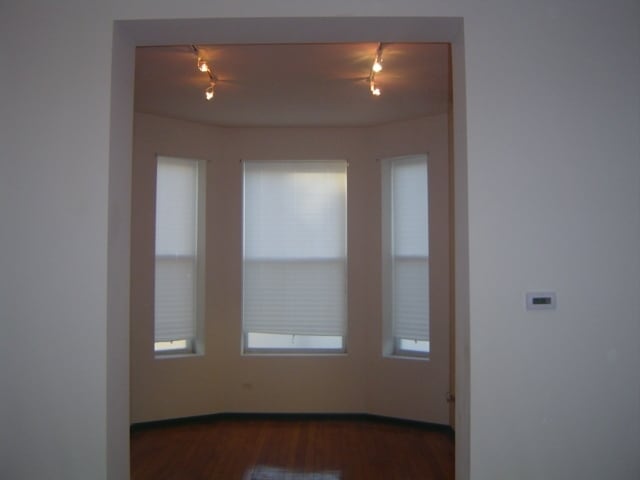 Building Photo - 1131 W 18th St