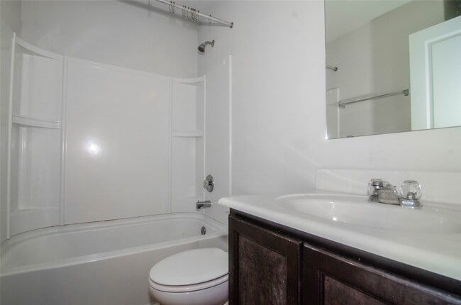 Building Photo - 15335 Hope Shadow Ct