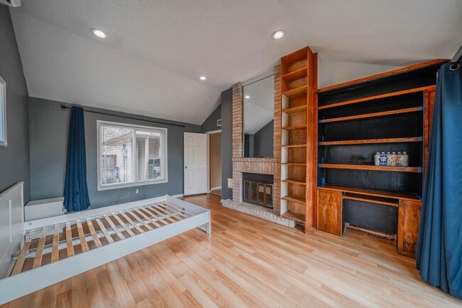 Building Photo - 3414 Ashfield Dr