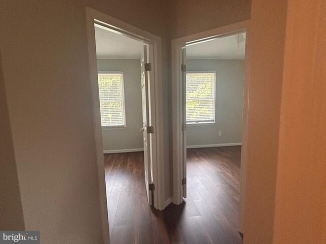 Building Photo - 1635 Elkwood Ct