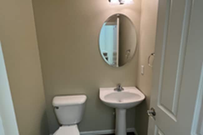 Building Photo - 3bd/2.5ba House in Fife