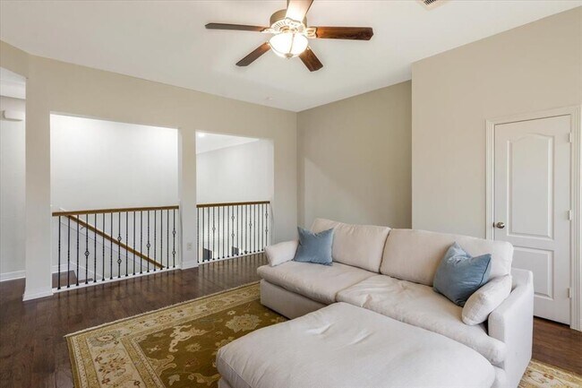 Building Photo - 18901 N Bee Cave Springs Cir