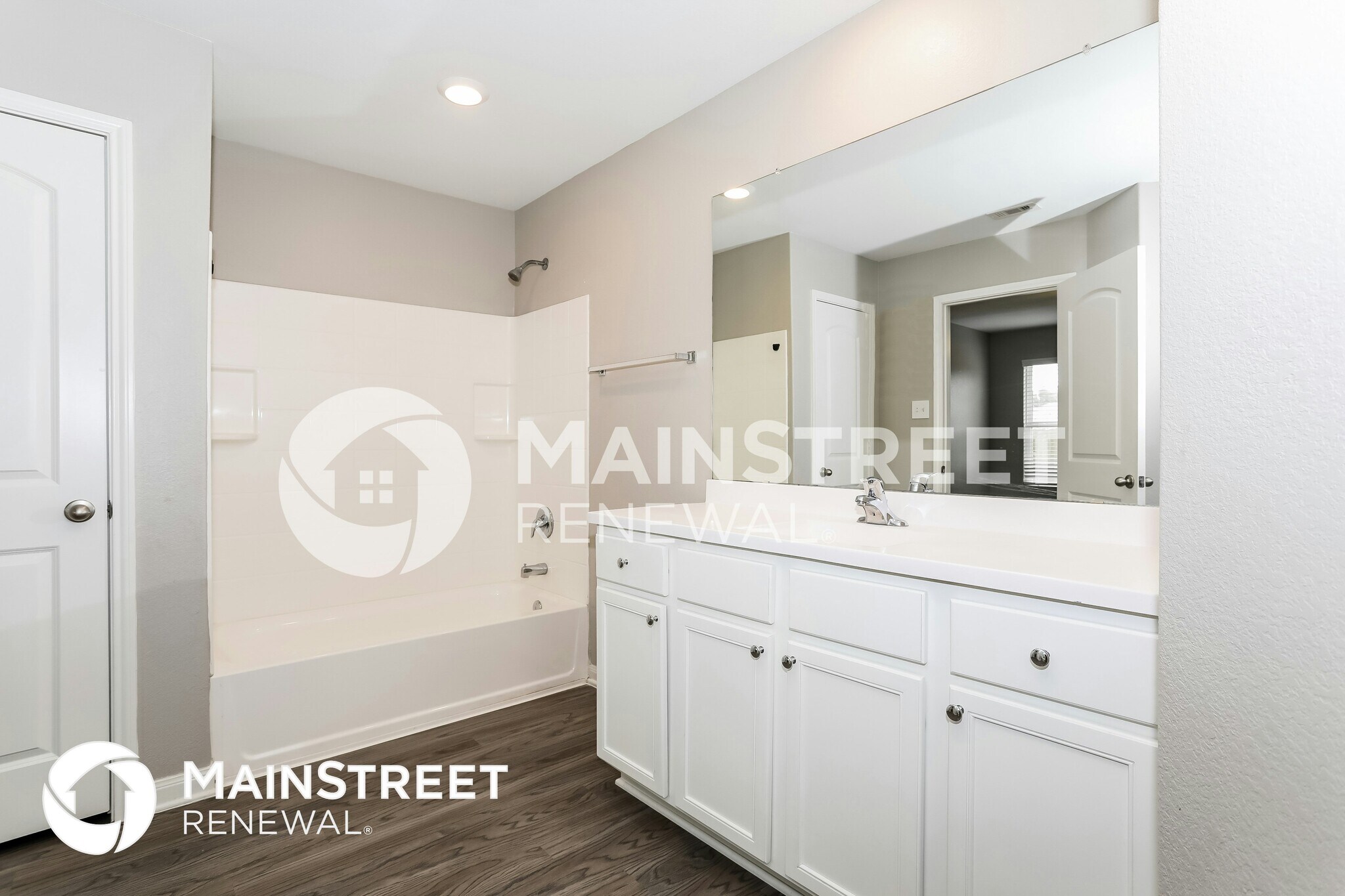 Building Photo - 25208 Dickens Dr