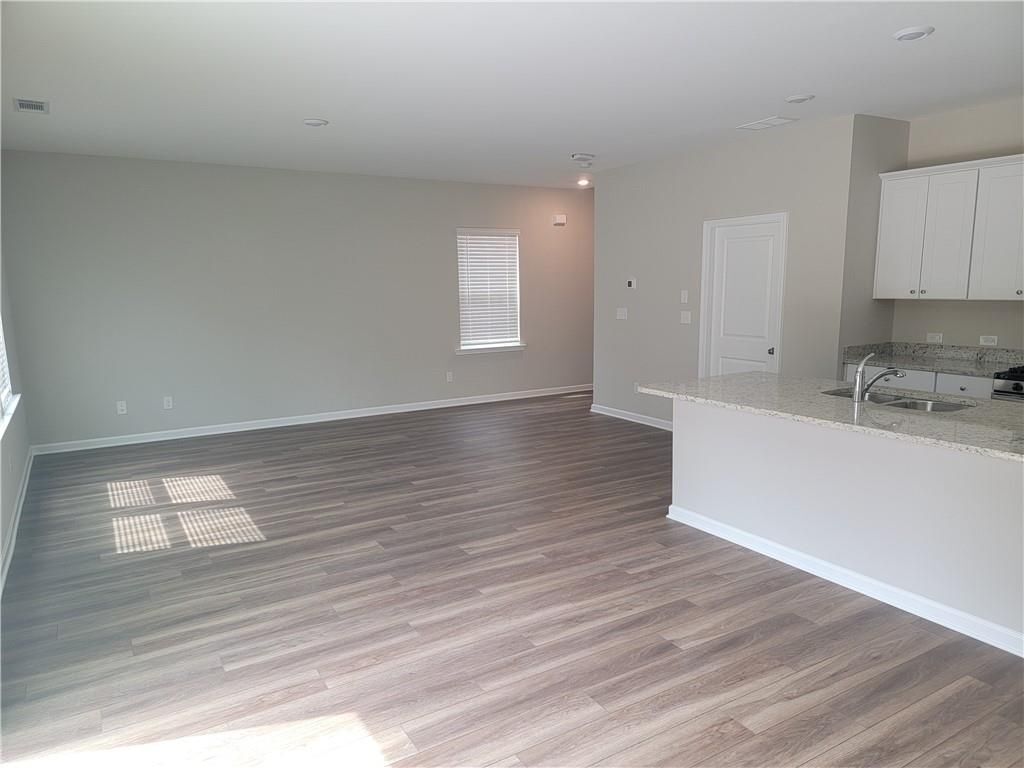 Building Photo - 4217 Waxwing St