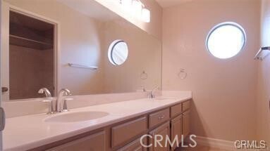 Building Photo - 7310 E La Cumbre Dr