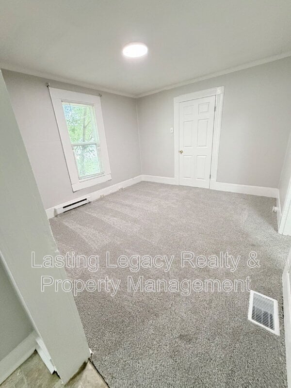 Building Photo - 212 N Laura Wall Blvd