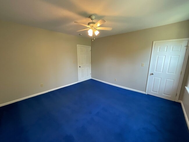 Building Photo - 3449 Erin Ave