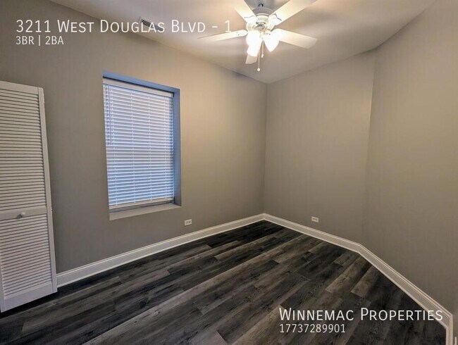 Building Photo - 3211 W Douglas Blvd