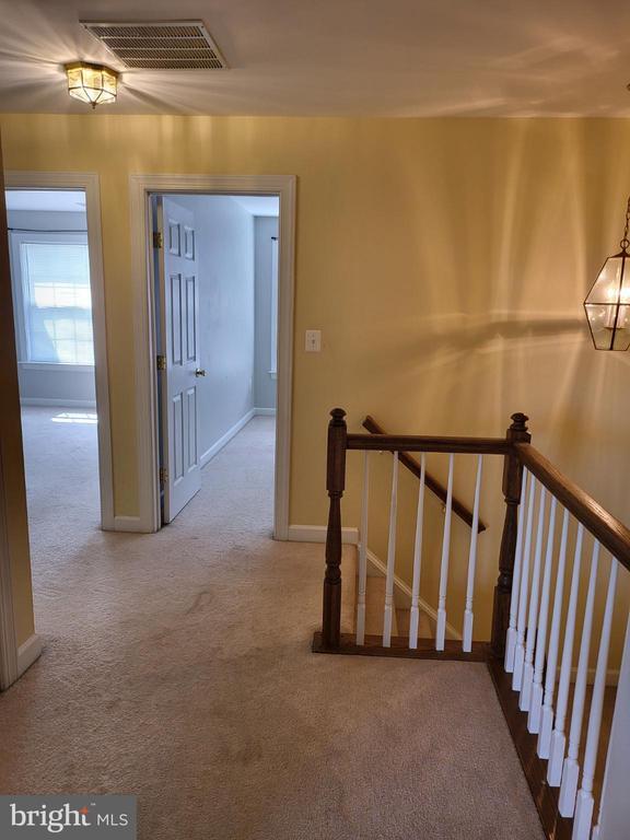 Building Photo - 6161 Popes Creek Pl