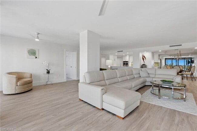 Building Photo - 5601 Turtle Bay Dr