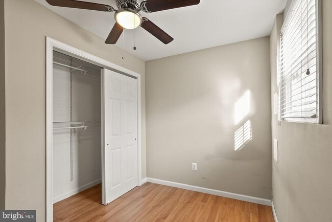 Building Photo - 3848 Brighton Ct