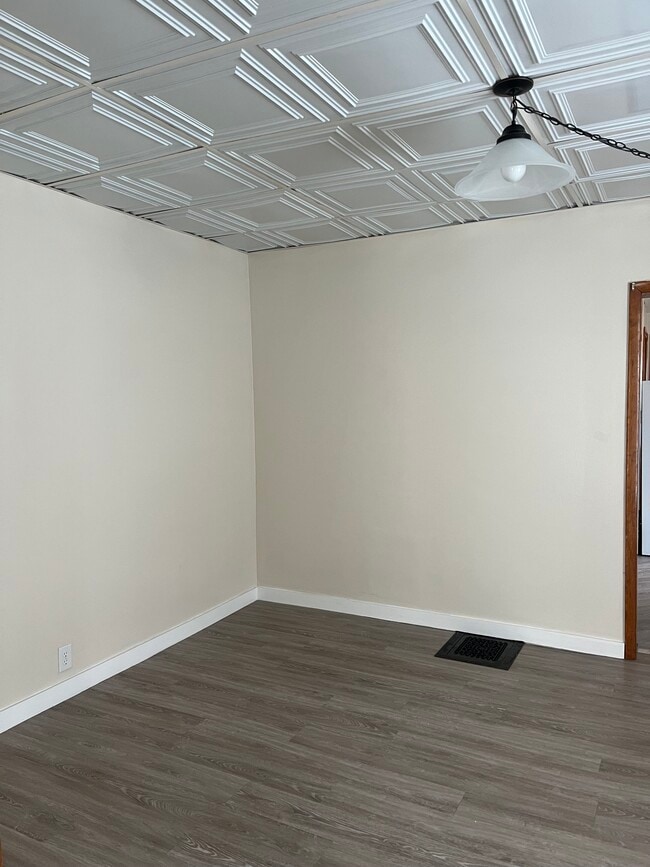 Living Room - 204 New Boston St