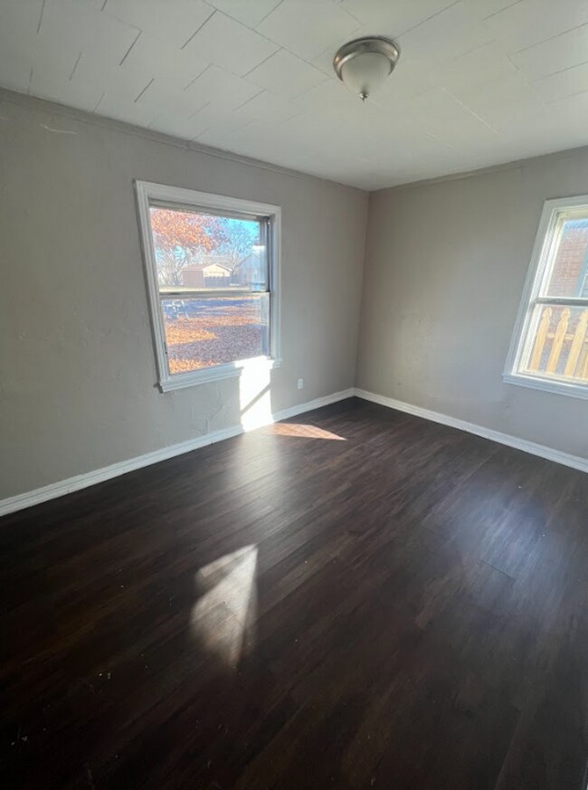 Building Photo - 3 Bedroom Rent to Own Home Available!