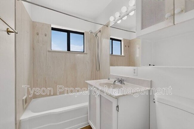 Building Photo - 5504 Granite Ave NE